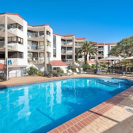 Casablanca Beachfront Apartments Bribie Island North 외부 사진
