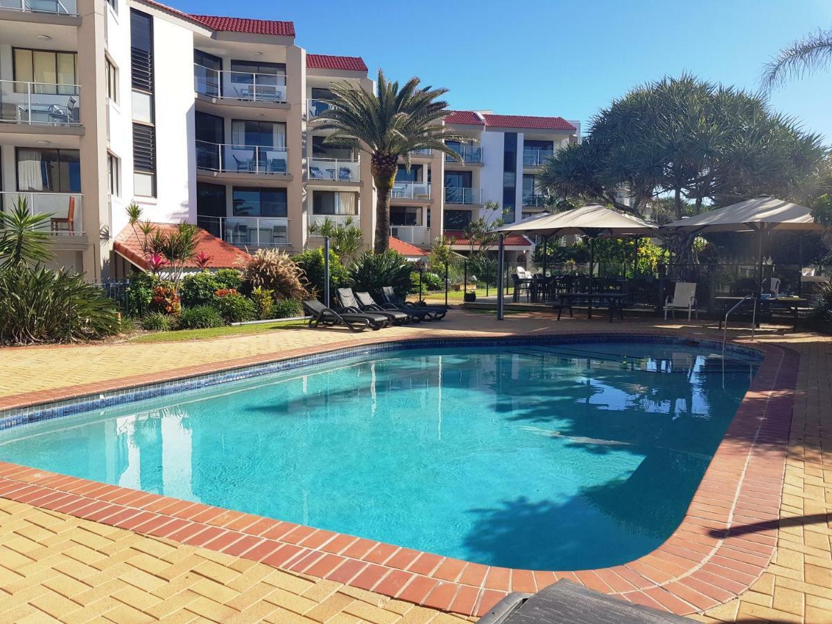 Casablanca Beachfront Apartments Bribie Island North 외부 사진